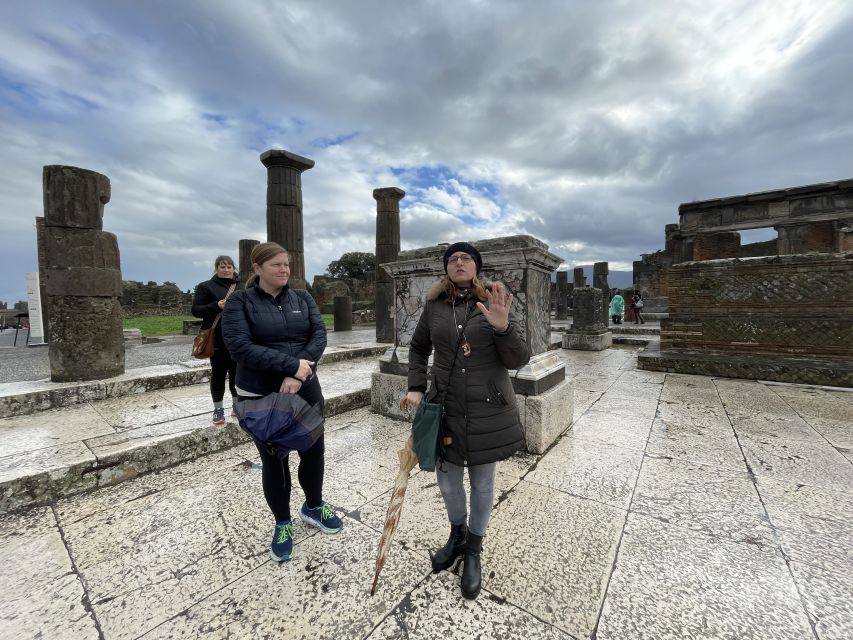 Pompeii: Small-Group Guided Tour with Skip-the-Line Ticket - Price and value: is $282 per group up to 2 worth it?
