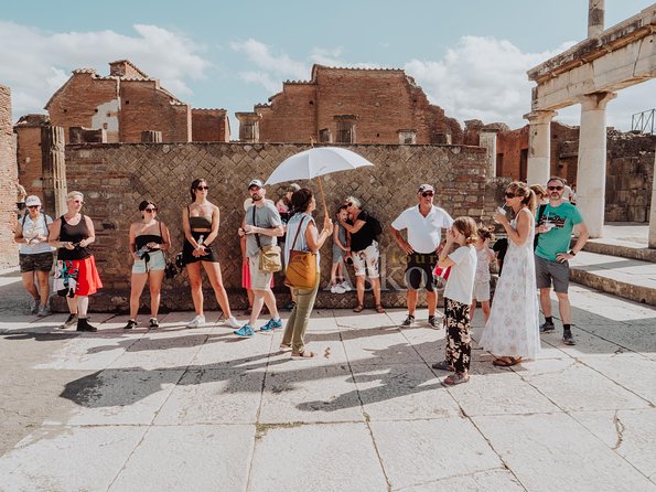 Pompeii Small Group Tour with an Archaeologist - Meeting at Porta Marina Superiore: How You Get Into Pompeii Fast