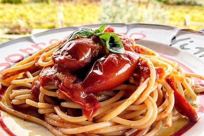 Pompeii Tour & Lunch with Wine Tasting Experience - Who this Pompeii and wine tour suits best