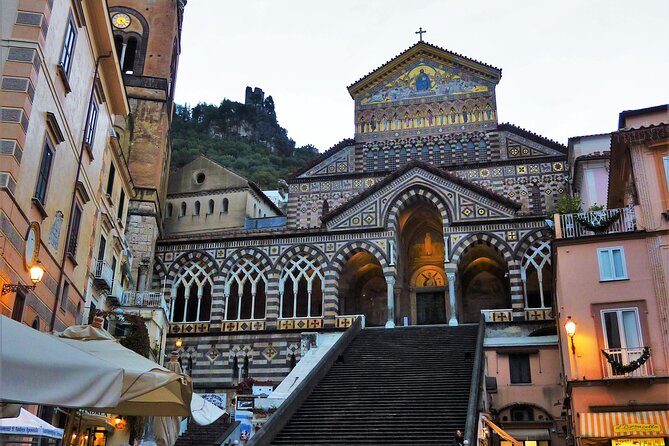 Sorrento, Positano, Amalfi & Ravello Day Tour from Naples - Entering Sorrento with a real hour to walk