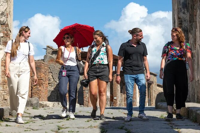 Stories of Pompeii: Small Group tour with archeology expert guide - Why This Pompeii Tour Feels Worth the Ticket Price