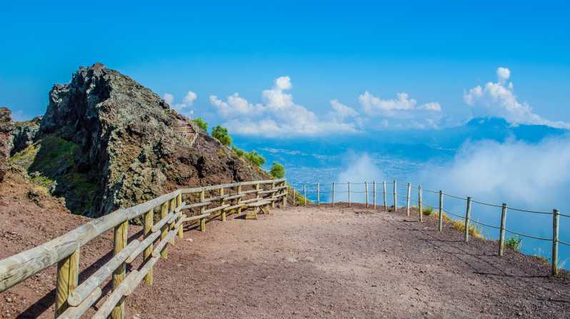 Vesuvius National Park Skip-The-Line Ticket and Audio Guide - Where your day starts: meeting point and the start of the park