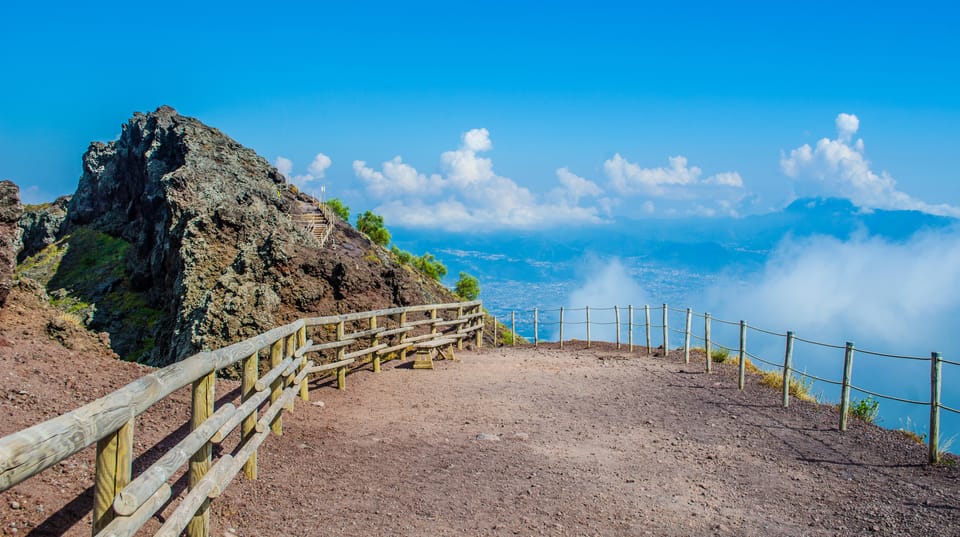 Vesuvius National Park Skip-The-Line Ticket and Audio Guide - Organization reality check: what’s smooth, what can feel chaotic